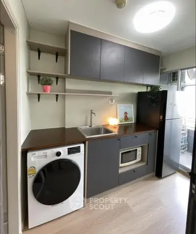 image_rental-28504201