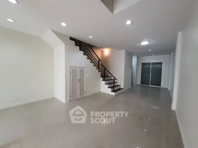 image_rental-6000310