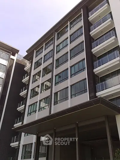  2 Bedrooms Condo at Issara 42 Sukhumvit Condominium-3