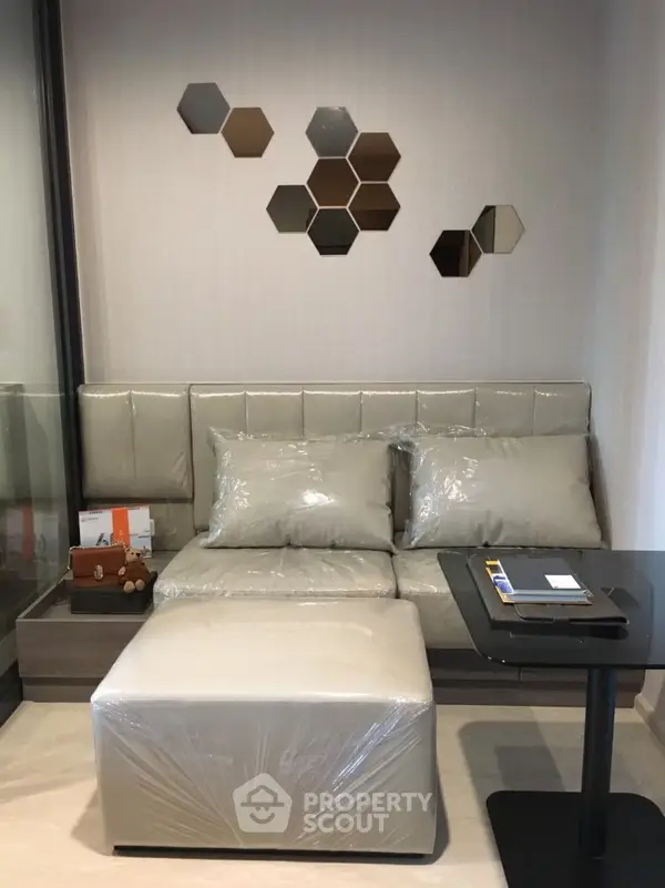 image_rental-20672716