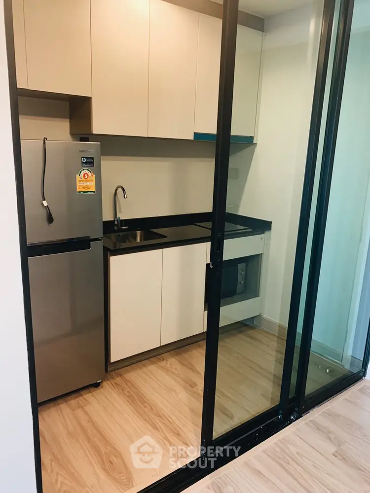  1 Bedroom Condo at The Unique สุขุมวิท 62 1-1