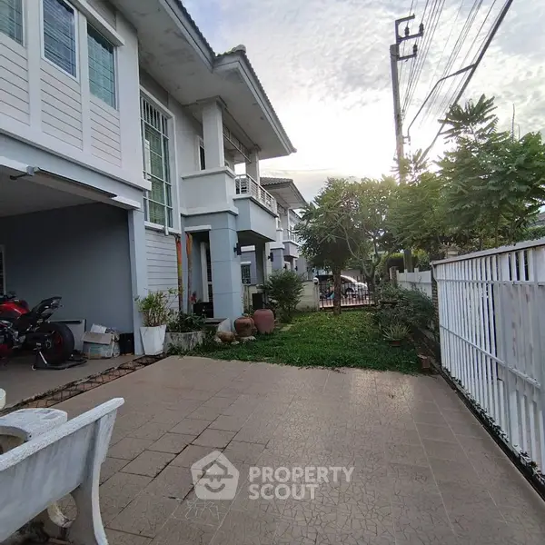 image_rental-16759747