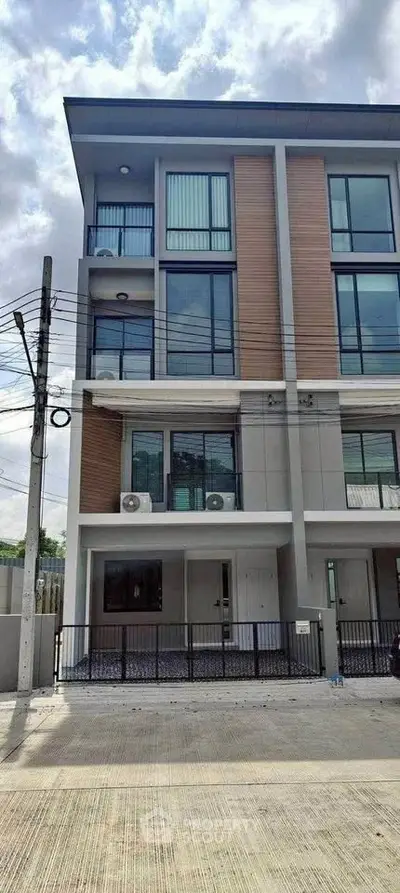 image_rental-27287486