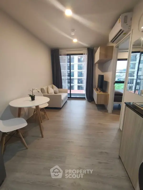 image_rental-8305488