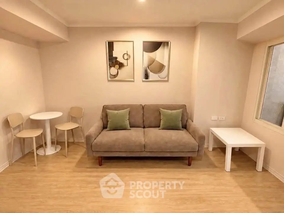 Cozy living room with modern decor and comfortable seating