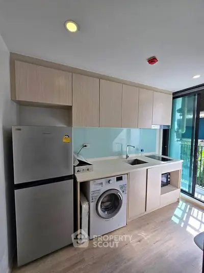 image_rental-30921124