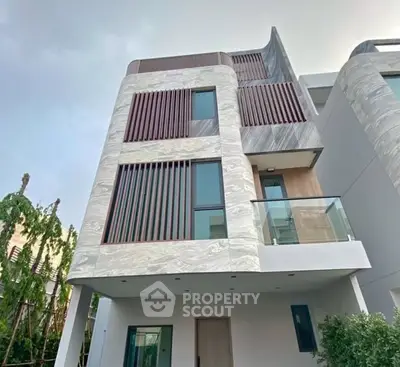 image_rental-31576104