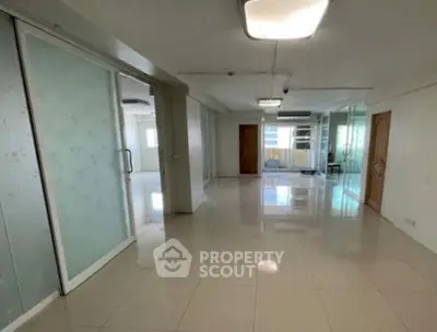 Screenshot 2569-03-02 at 15.13.27.jpg