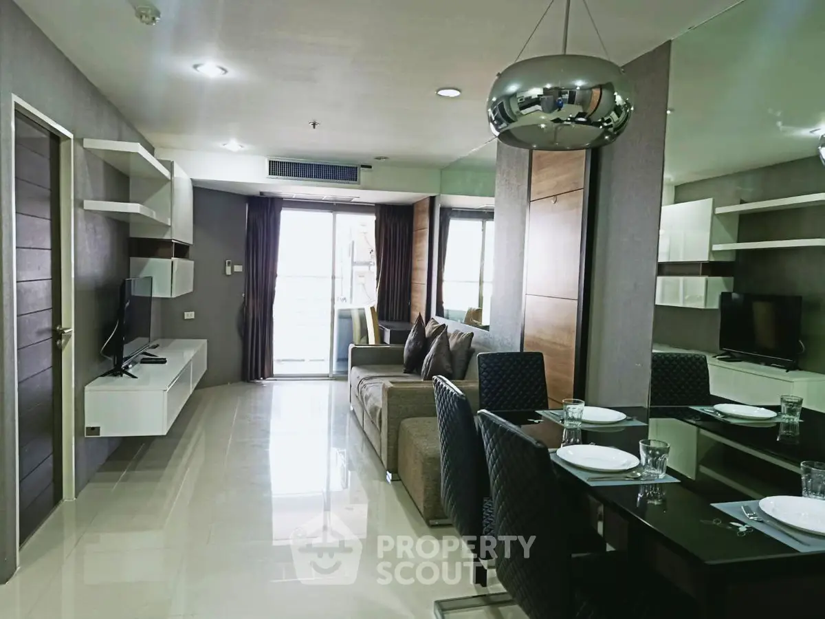 Fully Furnished 2 Bedrooms Condo at Waterford Diamond Tower 30 1-1