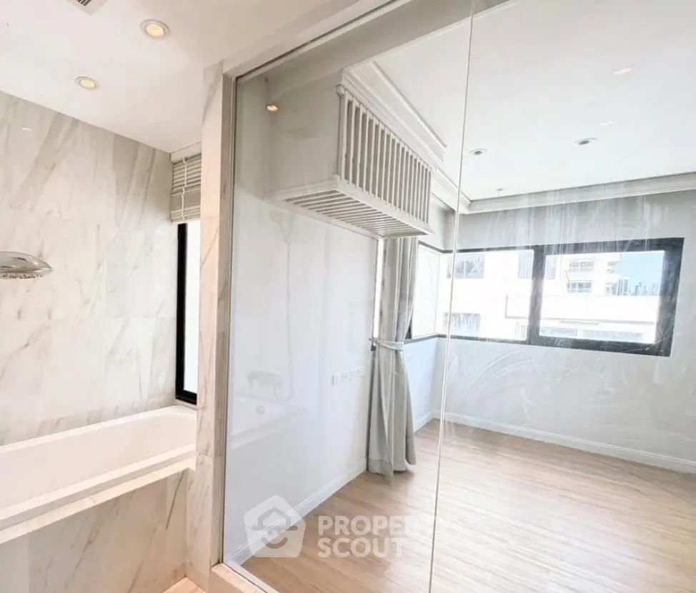 Screenshot 2569-03-05 at 11.55.05.jpg