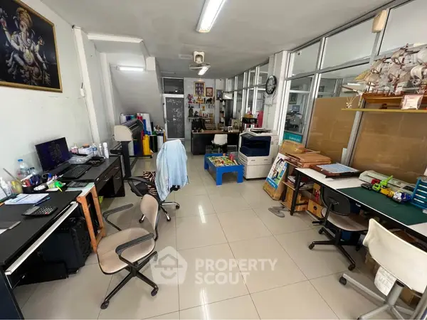 image_rental-27721615