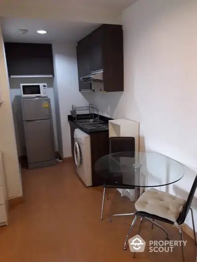 Fully Furnished 1 Bedroom Condo at The Address Sukhumvit 42-5