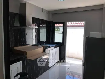 image_rental-31111135