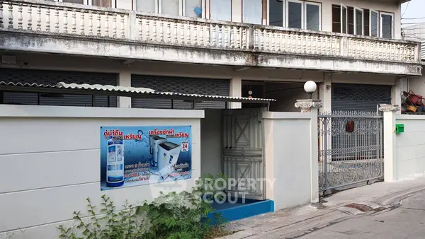 image_rental-5978429