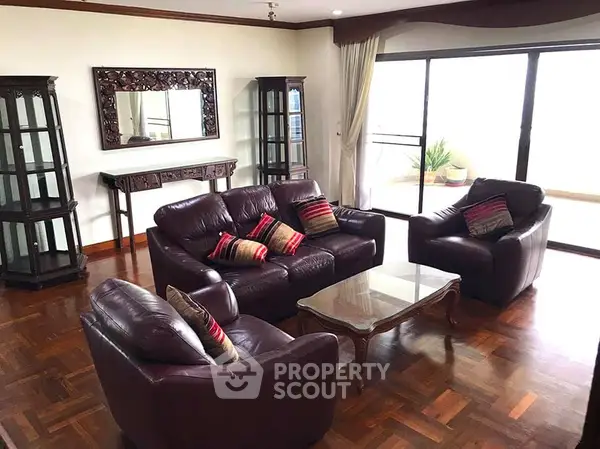 image_rental-7448046