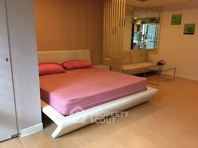 1 Bedroom Condo at The Trendy Condominium-5
