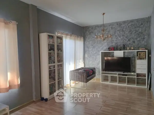 image_rental-7449032