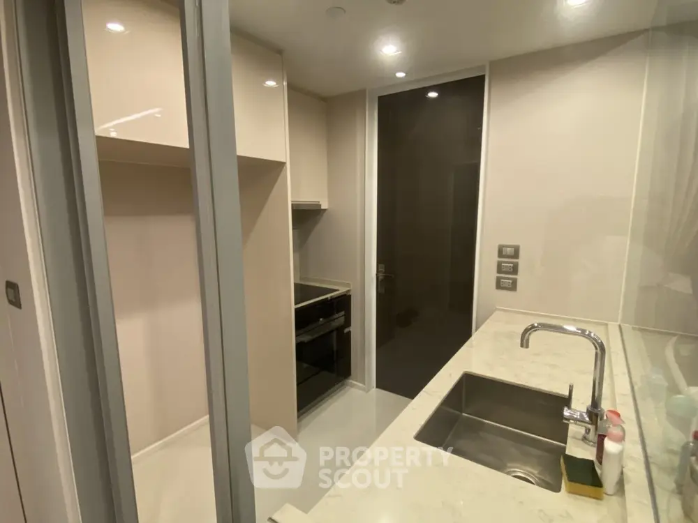  2 Bedrooms Condo at The Bangkok Sathorn-1