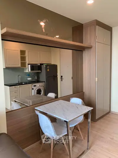  1 Bedroom Condo at Noble Recole Sukhumvit 19-4