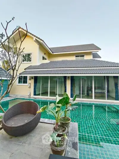 image_rental-27548986