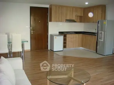 3 Bedrooms Apartment at Y O Place-3