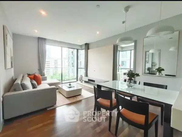 image_rental-13990693