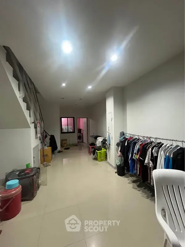 image_rental-28836529