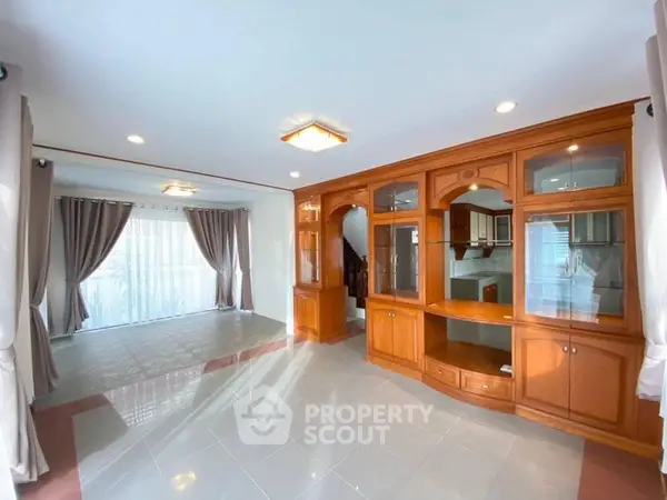 image_rental-27160243