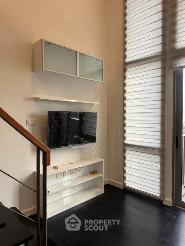 image_rental-23361372