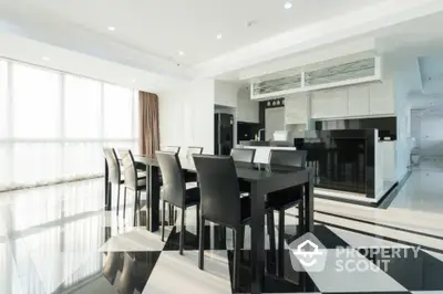  4 Bedrooms Condo at Millennium Residence Sukhumvit Condominium-5