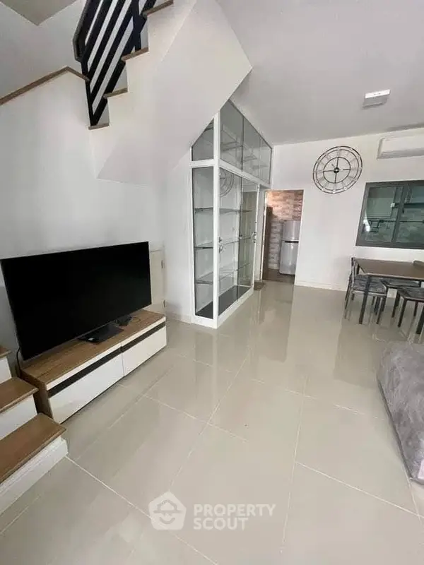 image_rental-25190671