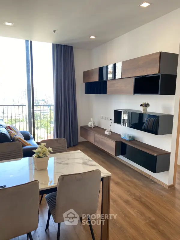 image_rental-5323029