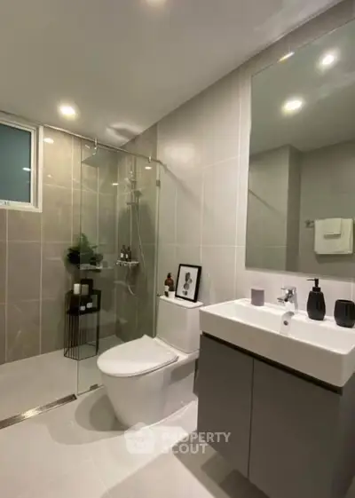 Screenshot 2025-11-18 090908.png