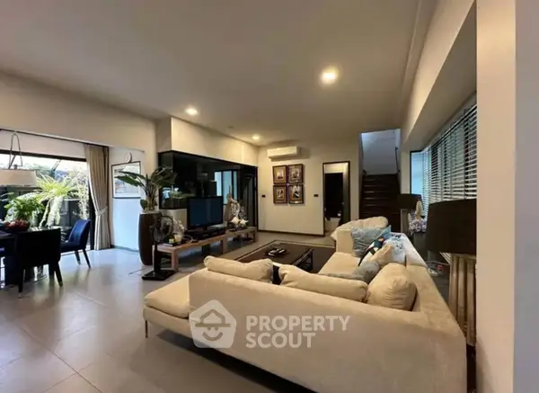 image_rental-19054435