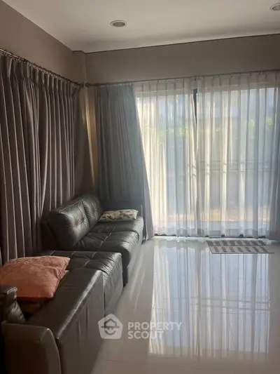 image_rental-27350770