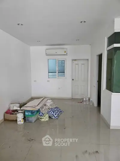 image_rental-26157111