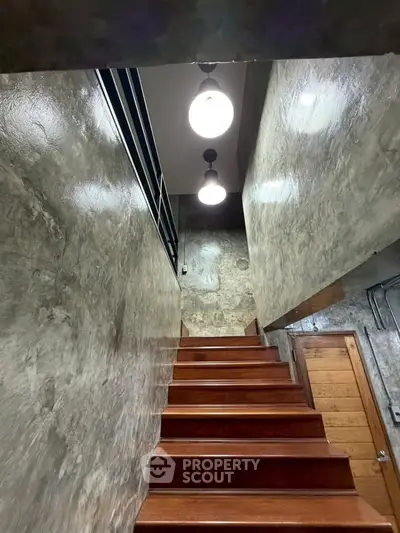 image_rental-31544864