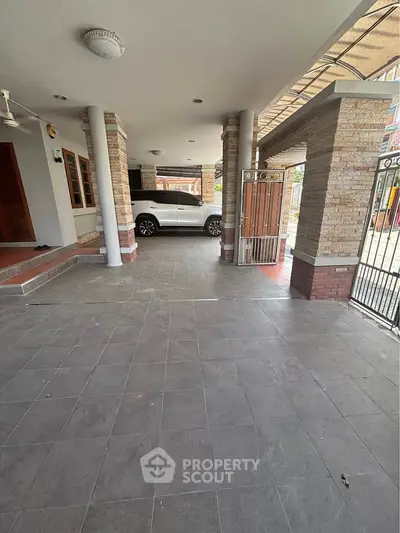 image_rental-30175857