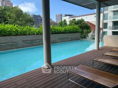 Fully Furnished 1 Bedroom Condo at The Room Sukhumvit 21-5