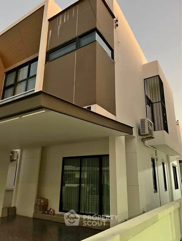 image_rental-22216237