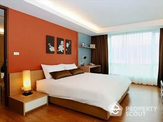 Fully Furnished 3 Bedrooms Apartment at โรงแรม โกลเด้น เพิร์ล-1