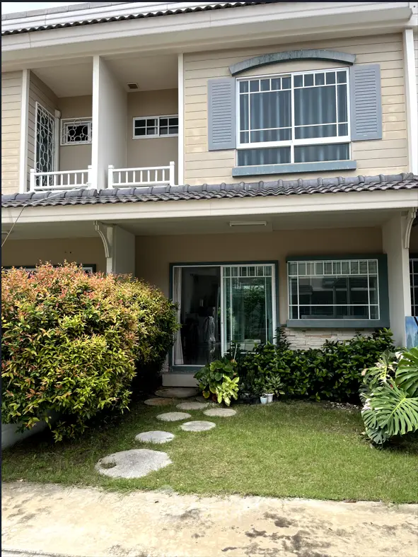 image_rental-19040623