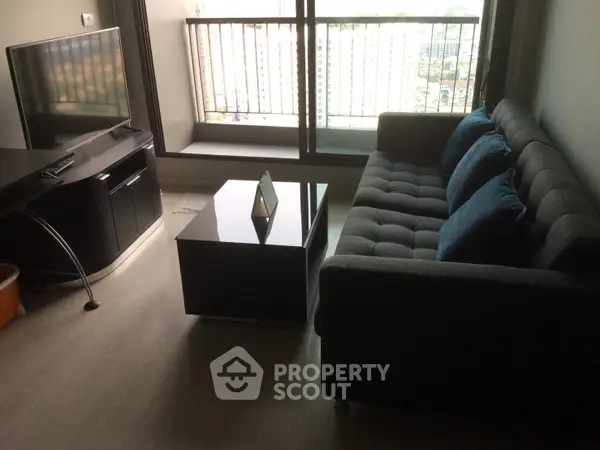 image_rental-8438090