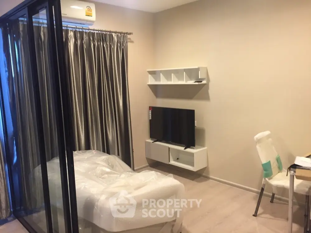  1 Bedroom Condo -1