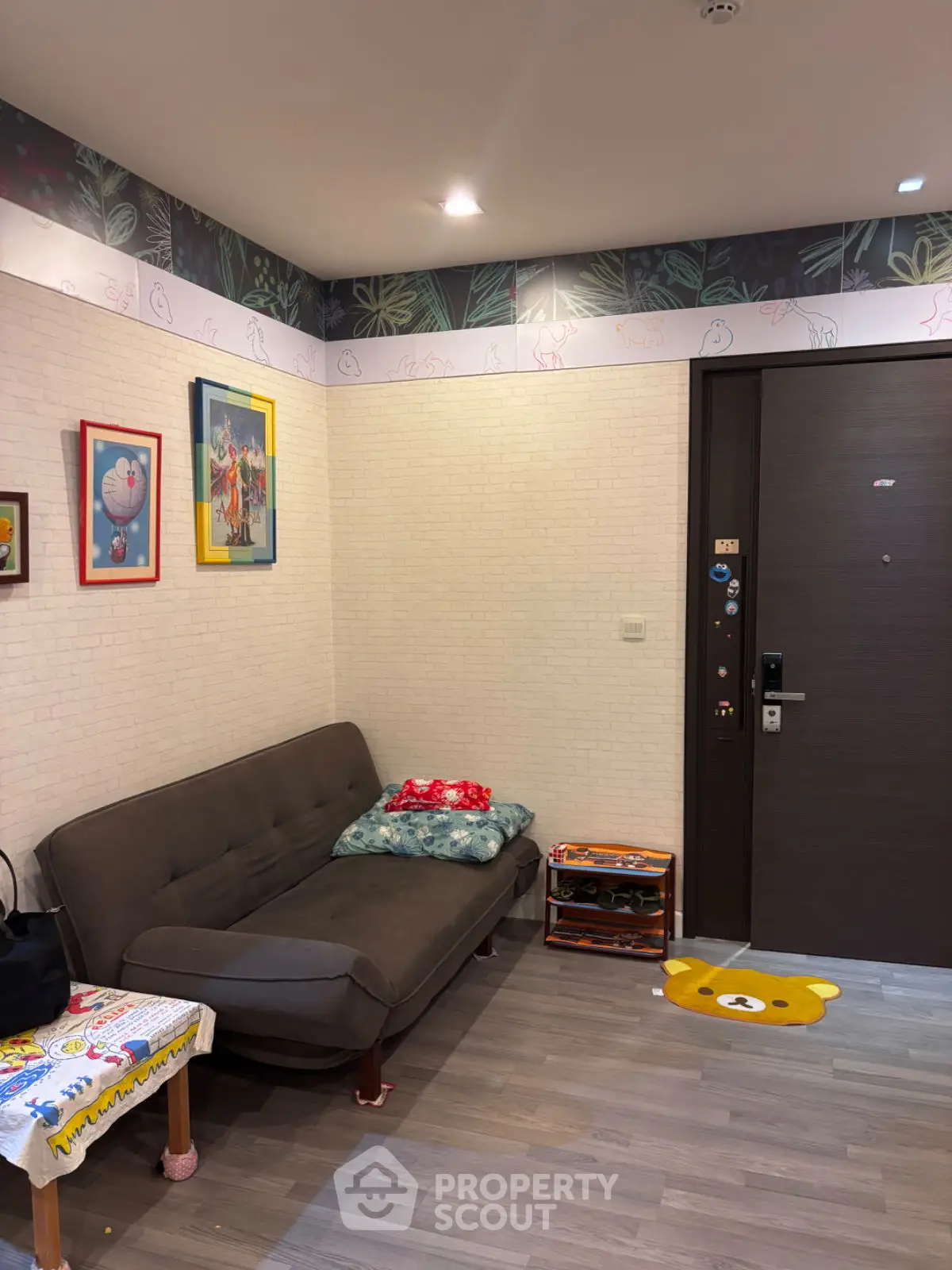 Cozy living room with modern decor and comfortable seating