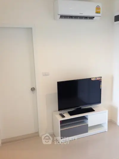 image_rental-5261816