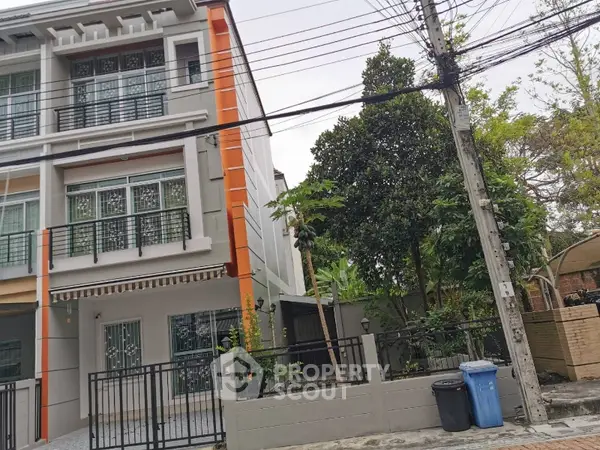 image_rental-6025519