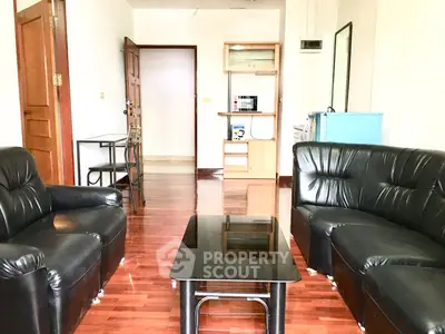 Fully Furnished 1 Bedroom Condo at Grand Diamond Pratunam-5