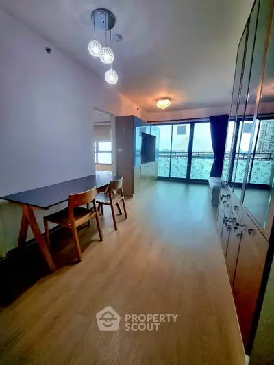 image_rental-27479794