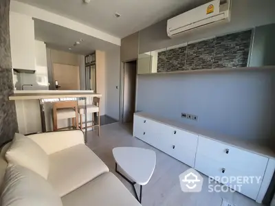 Fully Furnished 1 Bedroom Condo at M Thonglor 10-4